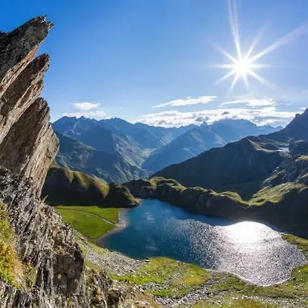 Petit Cocon Plein Sud Vue Montagnes Lesclesdenicole Lägenhet