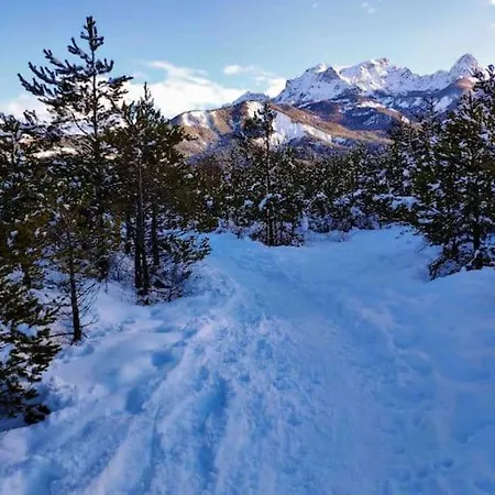 Petit Cocon Plein Sud Vue Montagnes Lesclesdenicole Lägenhet Barcelonnette