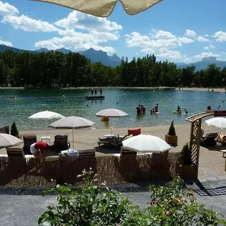 Апартаменты Petit Cocon Plein Sud Vue Montagnes Lesclesdenicole Барселоннет
