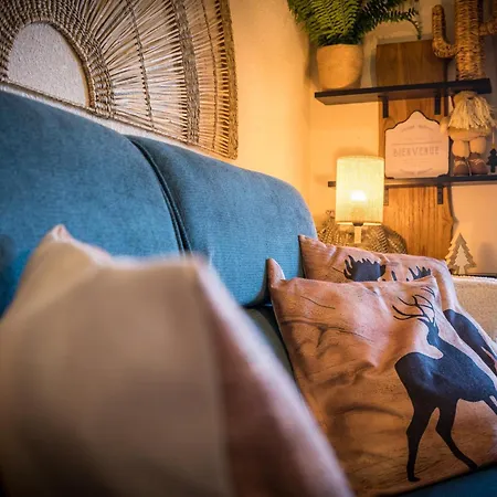 Petit Cocon Plein Sud Vue Montagnes Lesclesdenicole